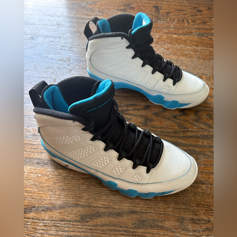 Nike Air Jordan 10 Retro Powder Men’s size 7.5